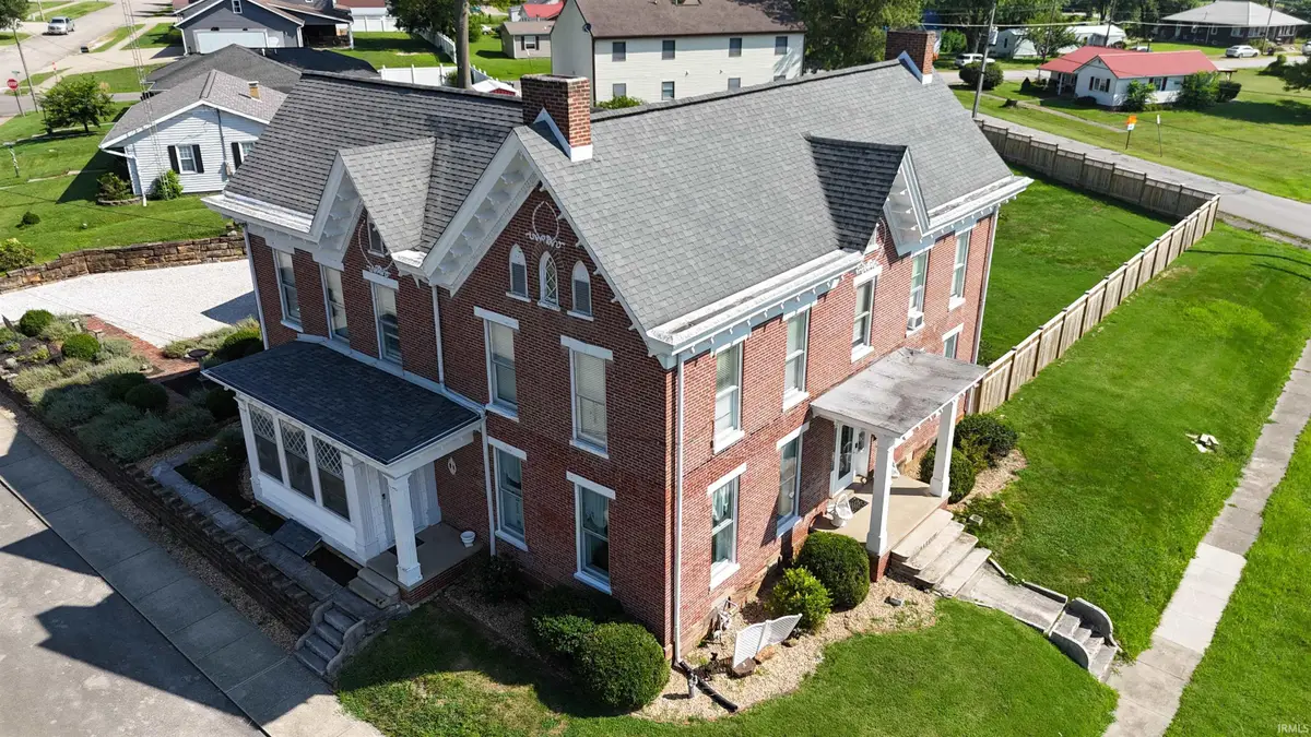 501 E Main Street, Loogootee, IN 47553 - Image #1