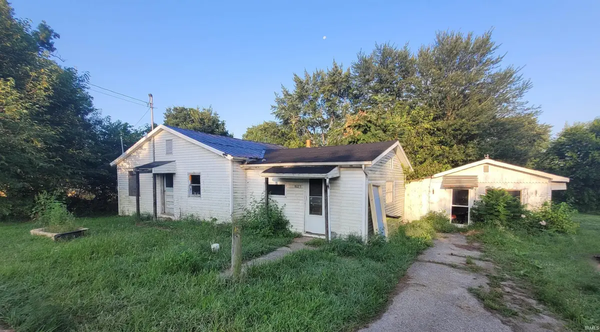 8023 S Packerton Road, Claypool, IN 46510 - #1