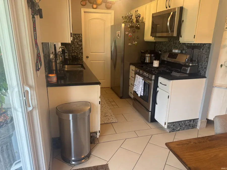 512 S Tulip Tree Court, Ellettsville, IN 47429 - Image #3