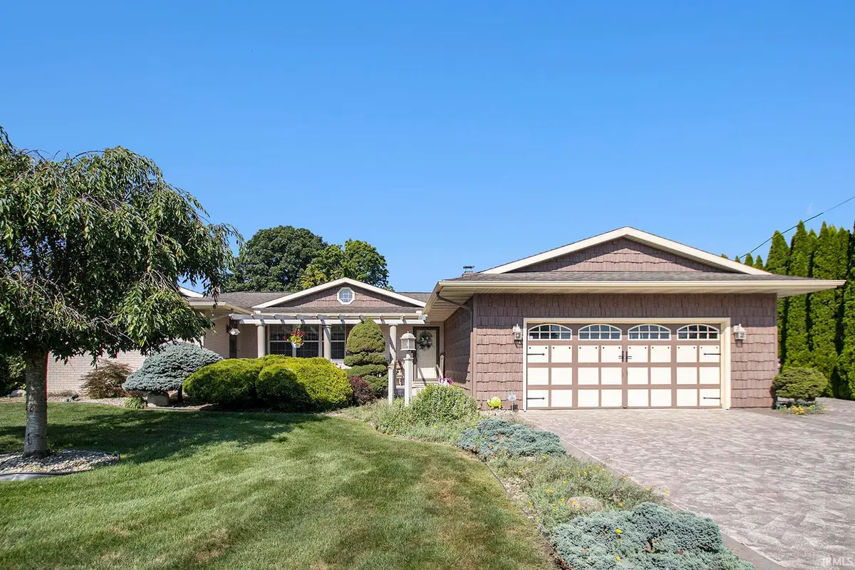 59019 Peppermint Drive, Elkhart, IN 46517 - Image #1