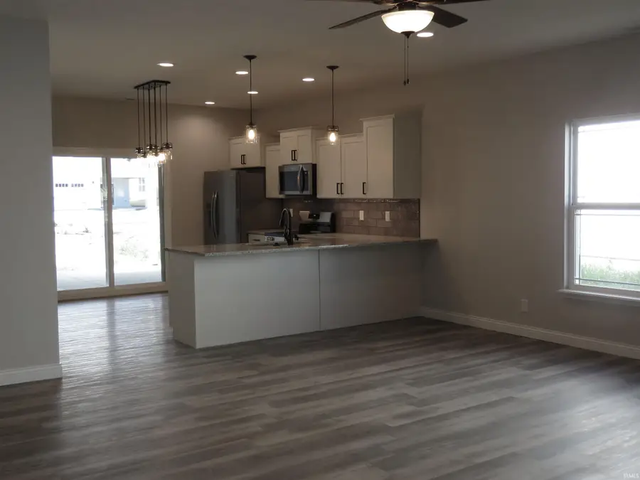 1105 E Wabash Street, Frankfort, IN 46041 - Image #3