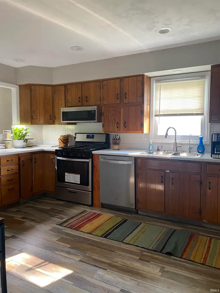 11348 S 35 Highway, Galveston, IN 46932 - Image #3