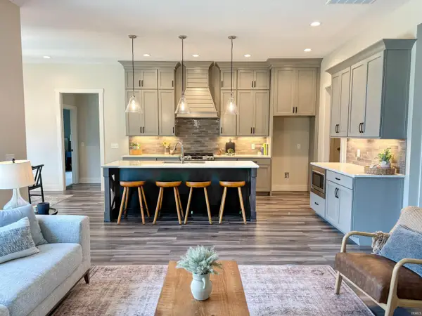 688 Skillet Avenue, Huntertown, IN 46748