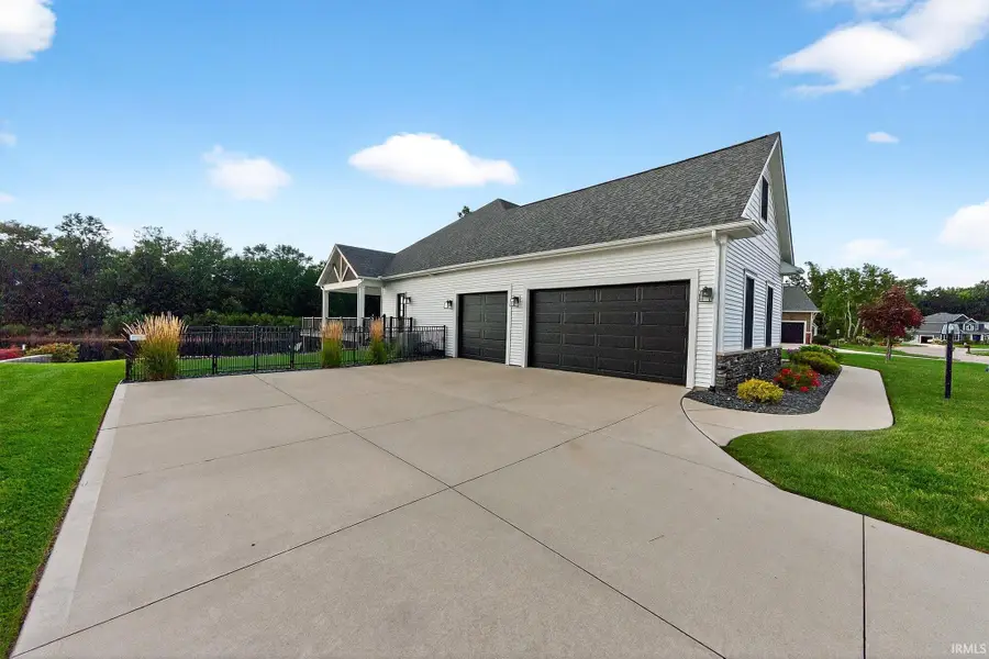 18445 Forest Glade Drive, South Bend, IN 46637 - Image #3