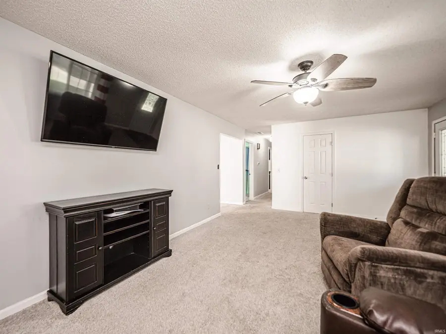 4621 Meadow Lane, Wadesville, IN 47638 - Image #3