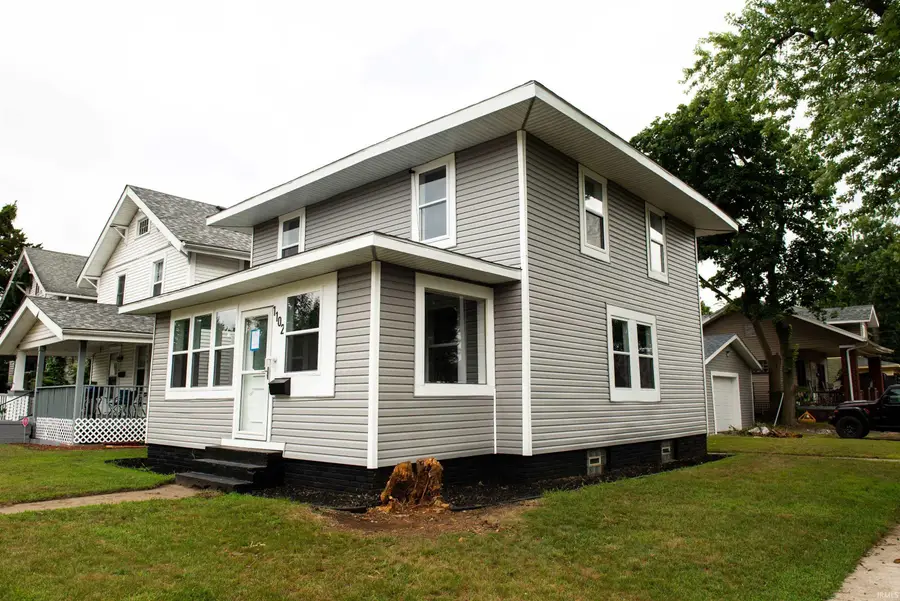 1102 Diamond Avenue, South Bend, IN 46628 - Image #3