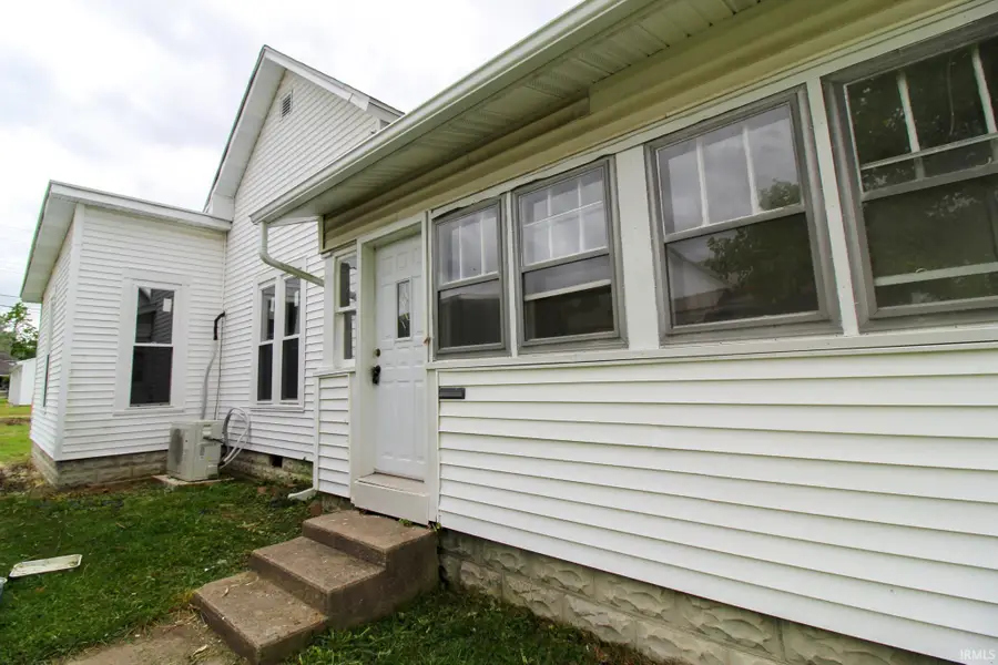 233 E Commerce Street, Dunkirk, IN 47336 - Image #3