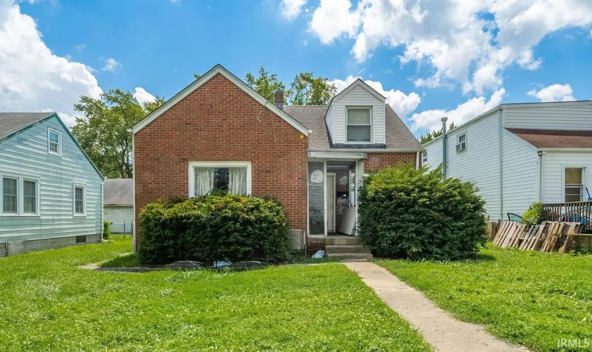 239 W 38th Street, Anderson, IN 46013 - Image #1