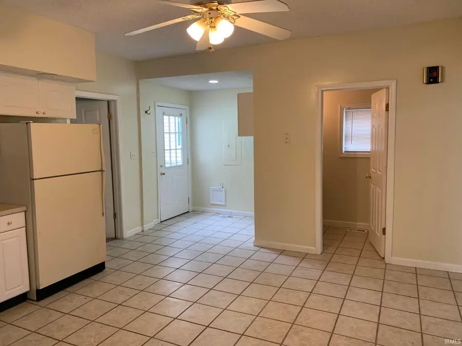 210 E Maryland Street, Evansville, IN 47711 - Image #2