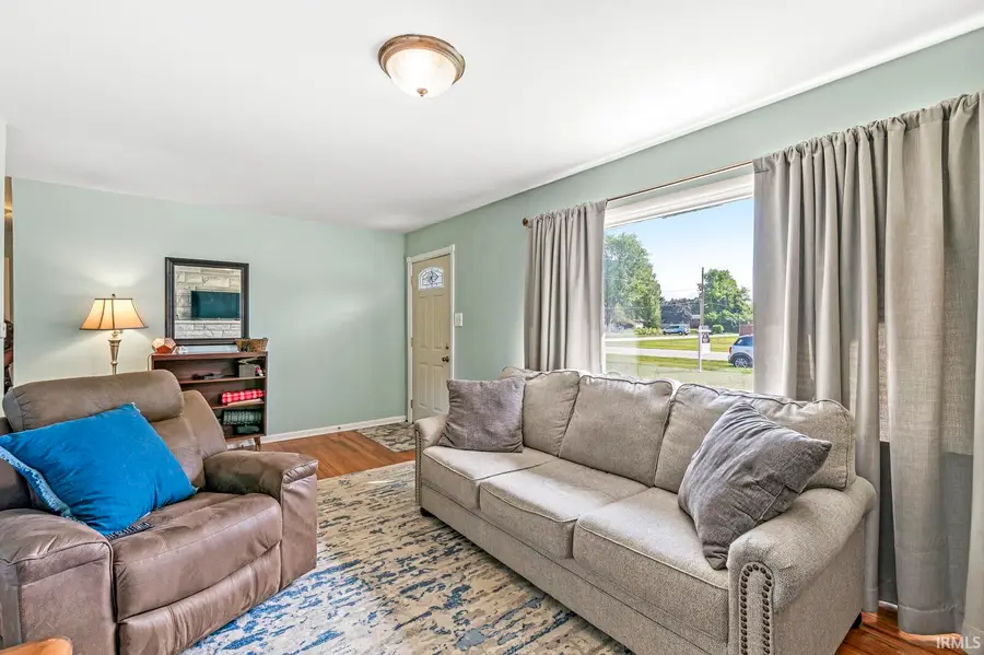 55415 Barksdale Street, Osceola, IN 46561 - Image #3