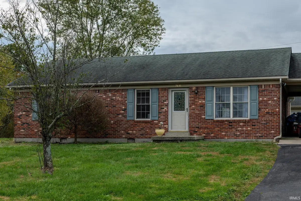 7651 S Old Palmyra Road, Pekin, IN 47165 - Image #1