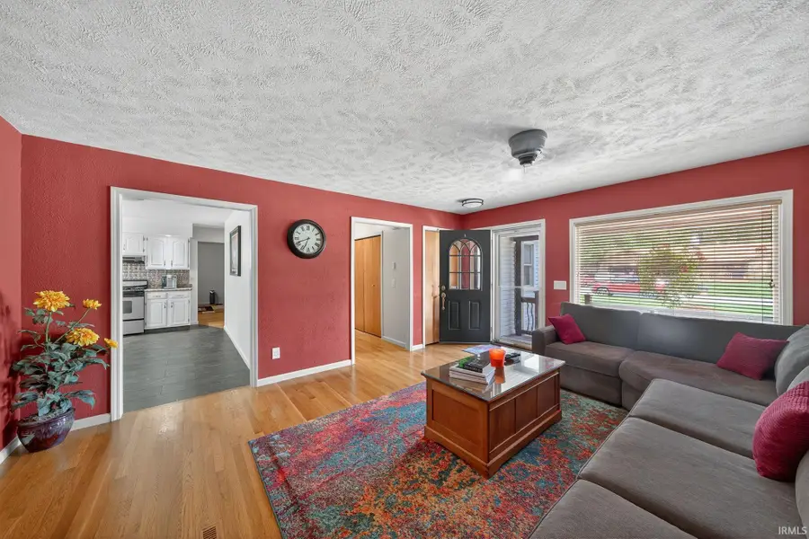 21380 Kroft Drive, South Bend, IN 46628 - Image #3