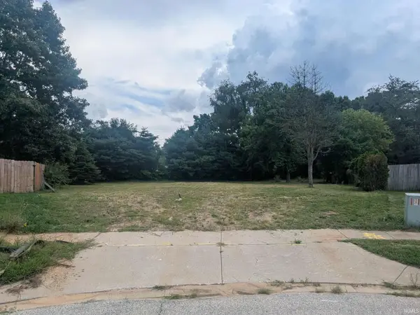 2135 Autumn Ridge Lane, Elkhart, IN 46514