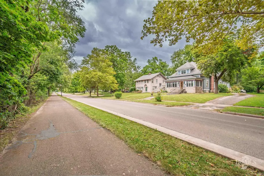 404 E Mcculloch Boulevard, Muncie, IN 47303 - Image #2