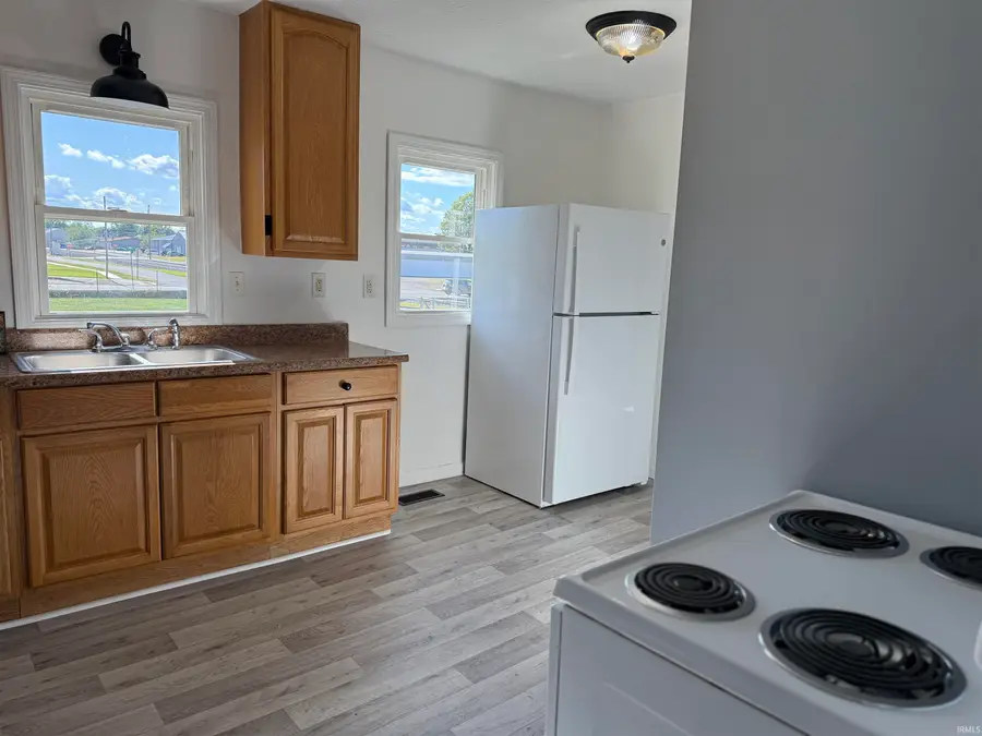 512 W Mississippi Ave, Mitchell, IN 47446 - Image #3