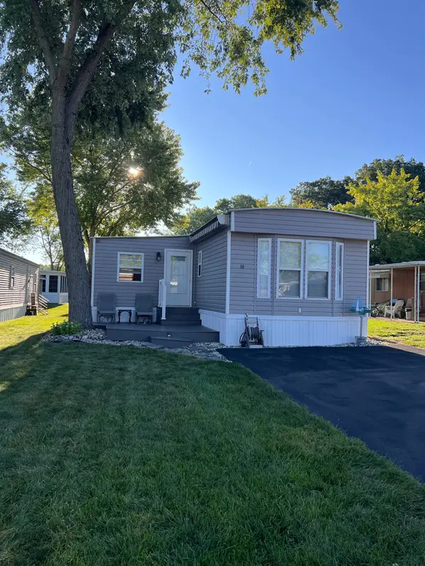 215 Lane 101 A Lane #50, Hamilton, IN 46742