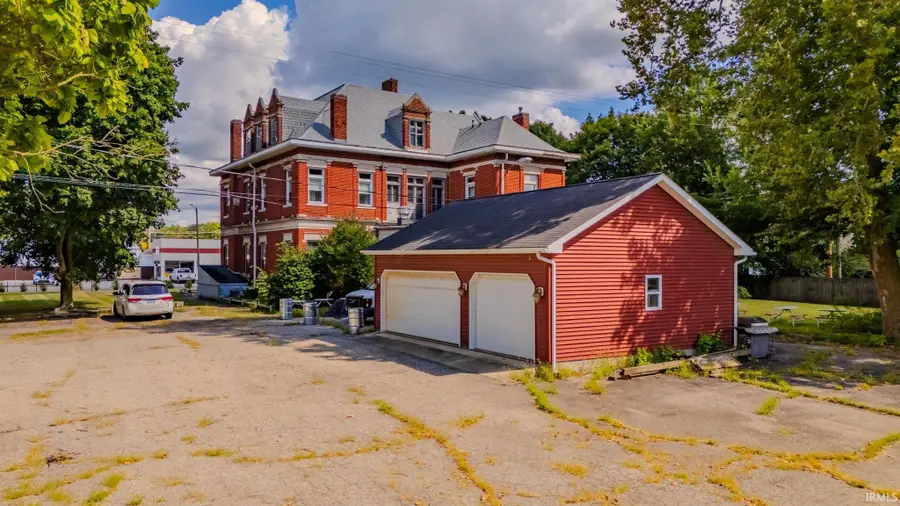 908 S Washington Street, Marion, IN 46953 - #3