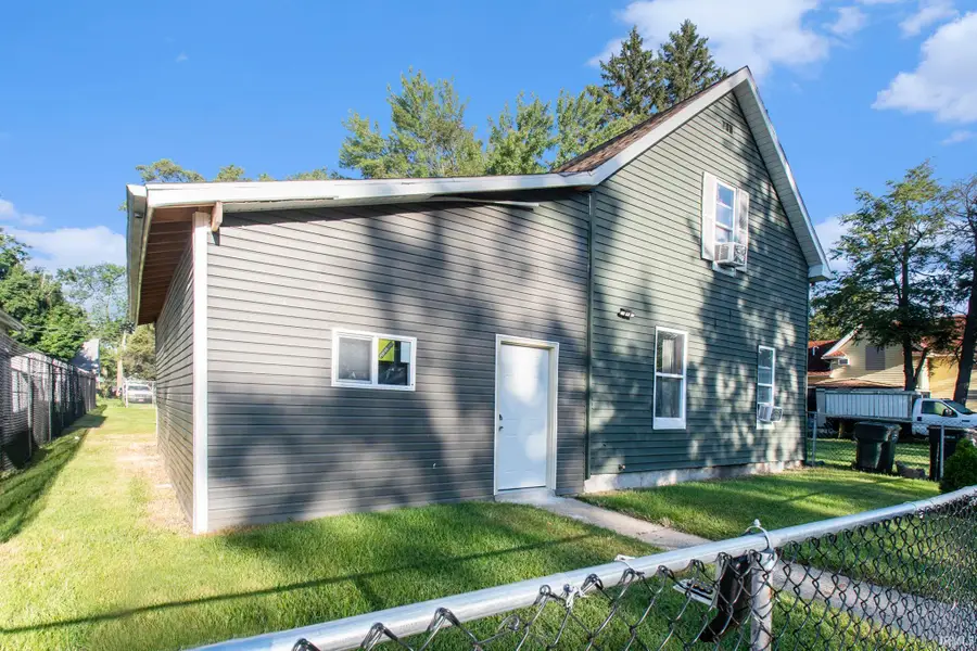 745 Allen Street, South Bend, IN 46616 - Image #2