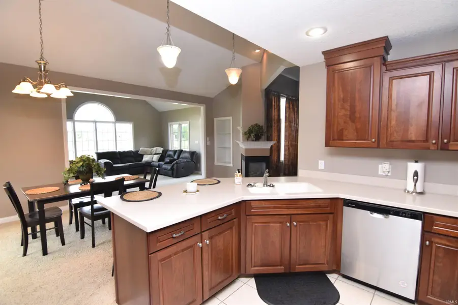 5210 W Stone Bridge Drive, Muncie, IN 47304 - Image #3