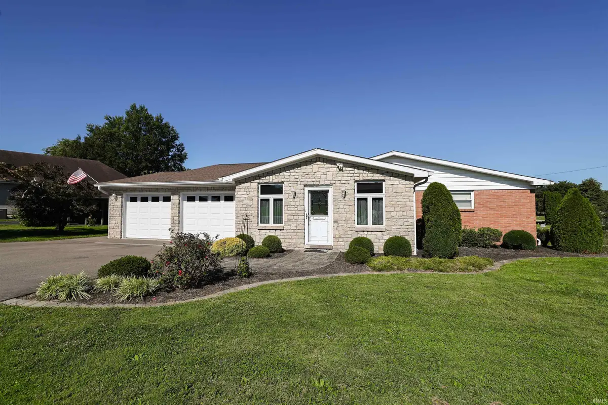 2015 Denson Avenue, Bedford, IN 47421 - Image #1