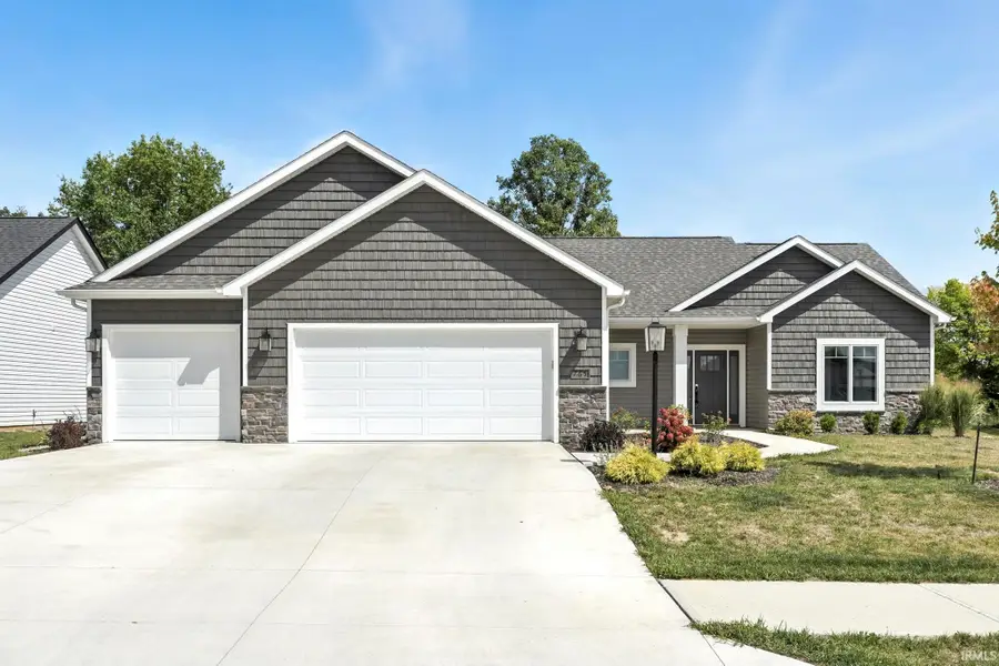 765 Waxwing Court, Roanoke, IN 46783 - Image #2