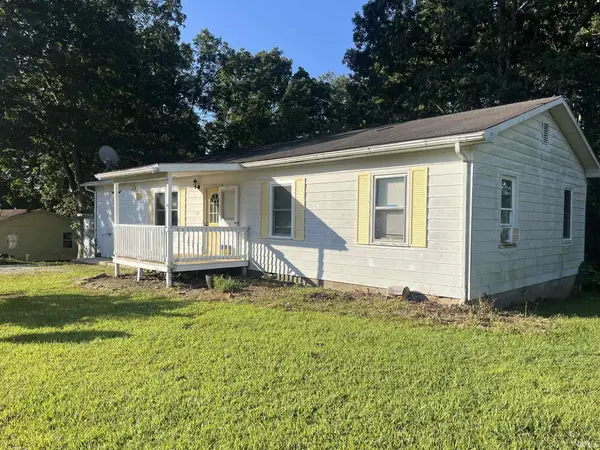 1864 Rolling Hills Dr, French Lick, IN 47432