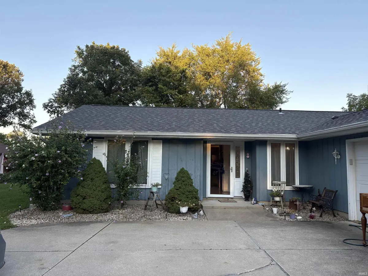 65 S Stickler Road, Columbia City, IN 46725 - Image #1