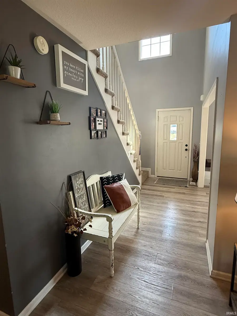 802 Bellingham Drive, Huntington, IN 46750 - Image #2