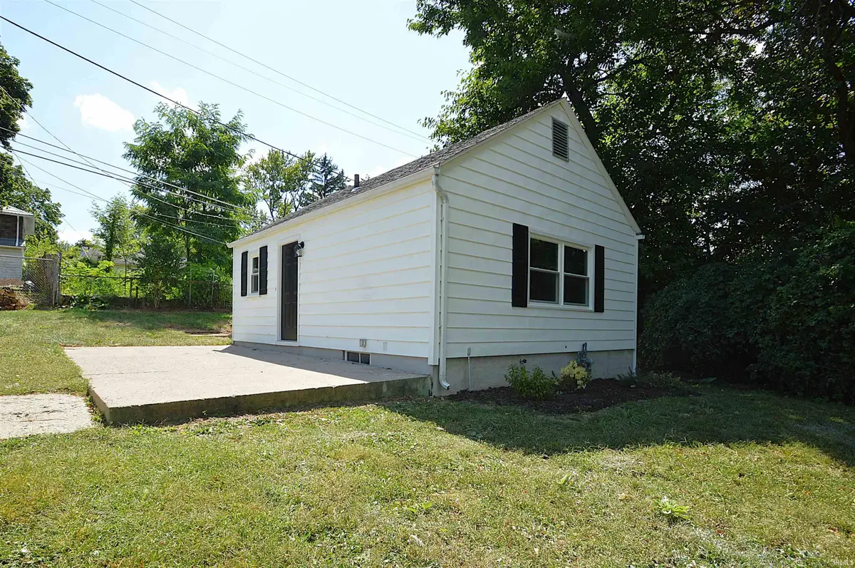 423 Mildred Avenue, Fort Wayne, IN 46808 - #1