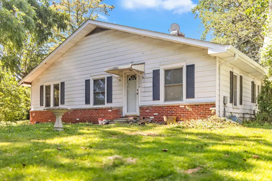 9240 S Ketcham Road, Bloomington, IN 47403 - Image #3