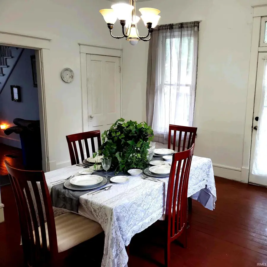 227 S 7th Street, Vincennes, IN 47591 - Image #3