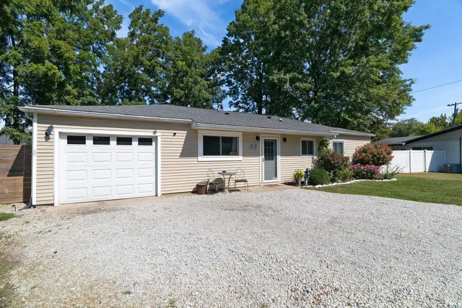 808 E Pine Lane, Monticello, IN 47960 - Image #3
