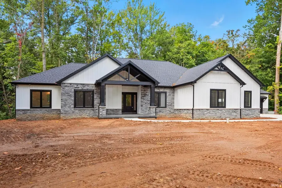 16729 Darling Road, Woodburn, IN 46797 - Image #2