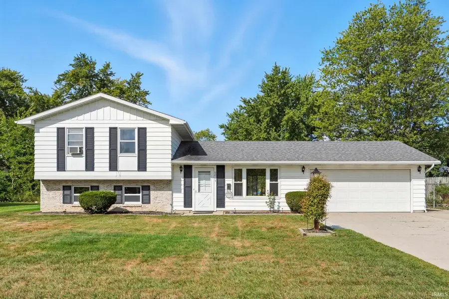 6015 Yellowstone Drive, Fort Wayne, IN 46818 - Image #2