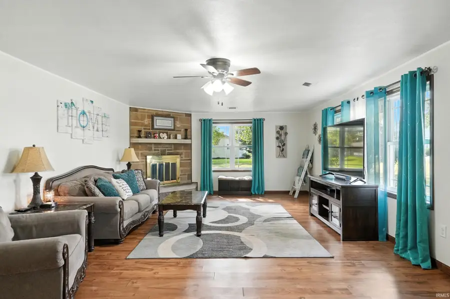 522 N Main Street, Topeka, IN 46571 - Image #3