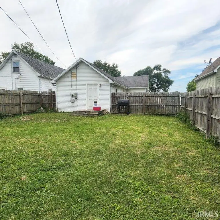 206 N Franklin Street, Mentone, IN 46539 - Image #2