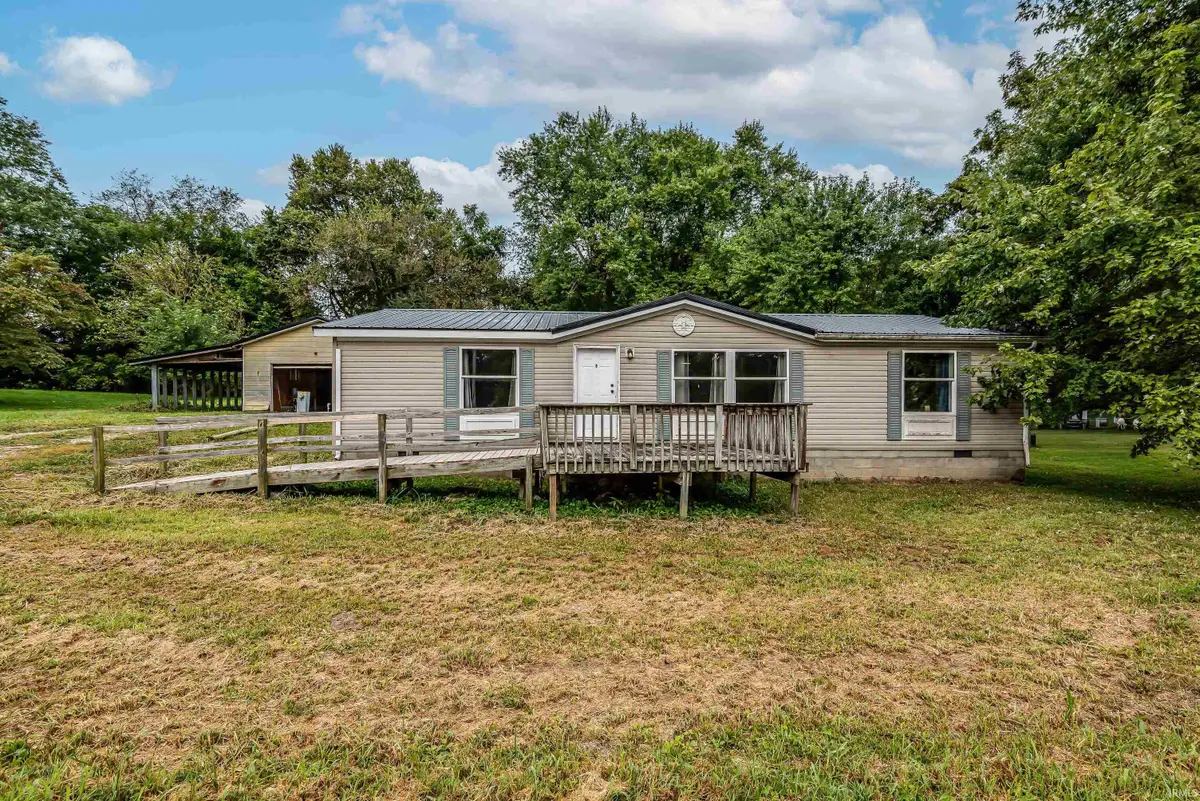 195 Farmer Street, Bedford, IN 47421 - Image #1