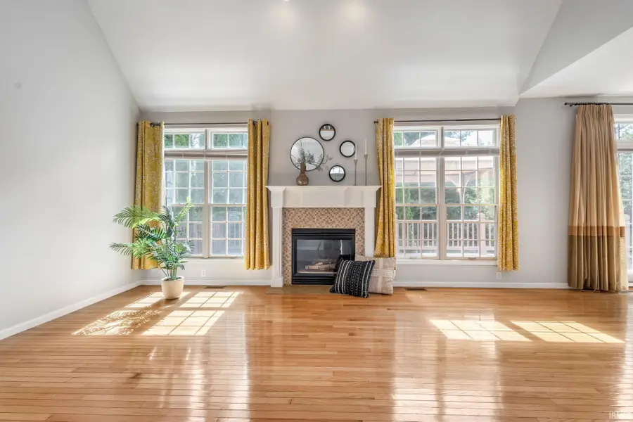 50558 Hollybrook Drive, Granger, IN 46530 - Image #3