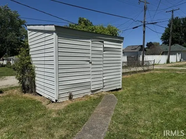 408 W Kickapoo Street, Hartford City, IN 47348 - Image #3