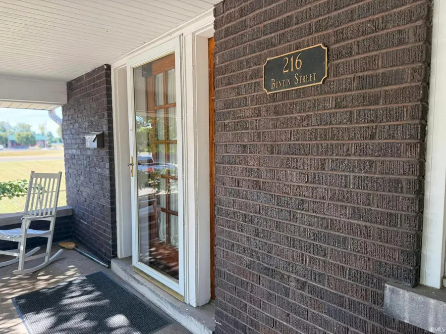 216 Buntin Street, Vincennes, IN 47591 - Image #2