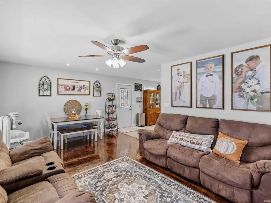 75 W Grissom Avenue, Rockport, IN 47635 - Image #2