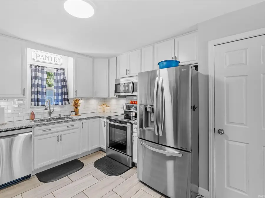 75 W Grissom Avenue, Rockport, IN 47635 - Image #3