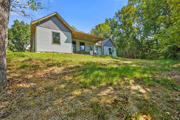 123 Ridgeway Drive, Nashville, IN 47448