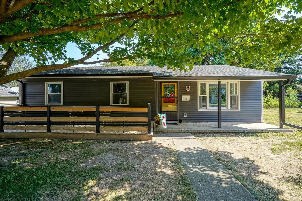 212 S Willow Street, Flora, IN 46929 - Image #1