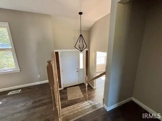 826 W 8th Street, Rochester, IN 46975 - Image #2