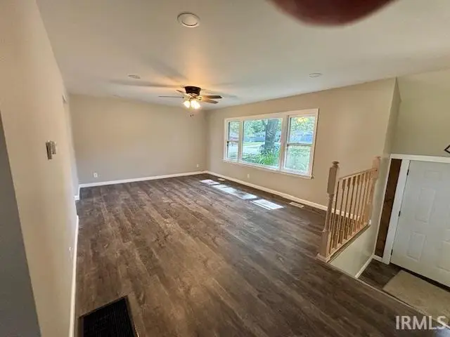 826 W 8th Street, Rochester, IN 46975 - Image #3