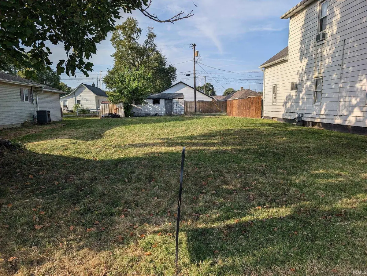 504 W Main Street, Washington, IN 47501 - Image #1