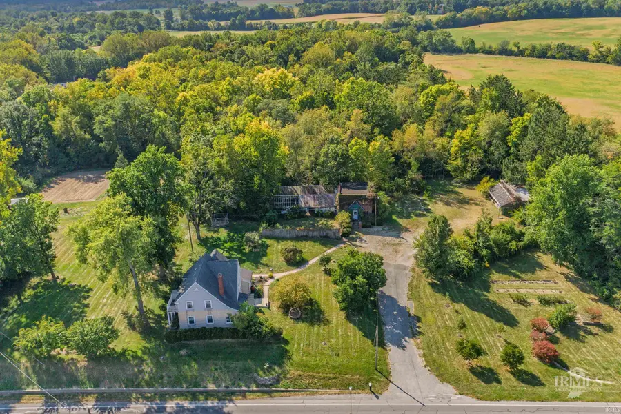 1510 S Walnut Street, Hartford City, IN 47348 - Image #2