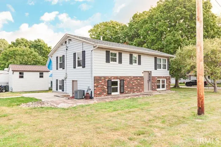705 S Wood Street, Brookston, IN 47923 - Image #3