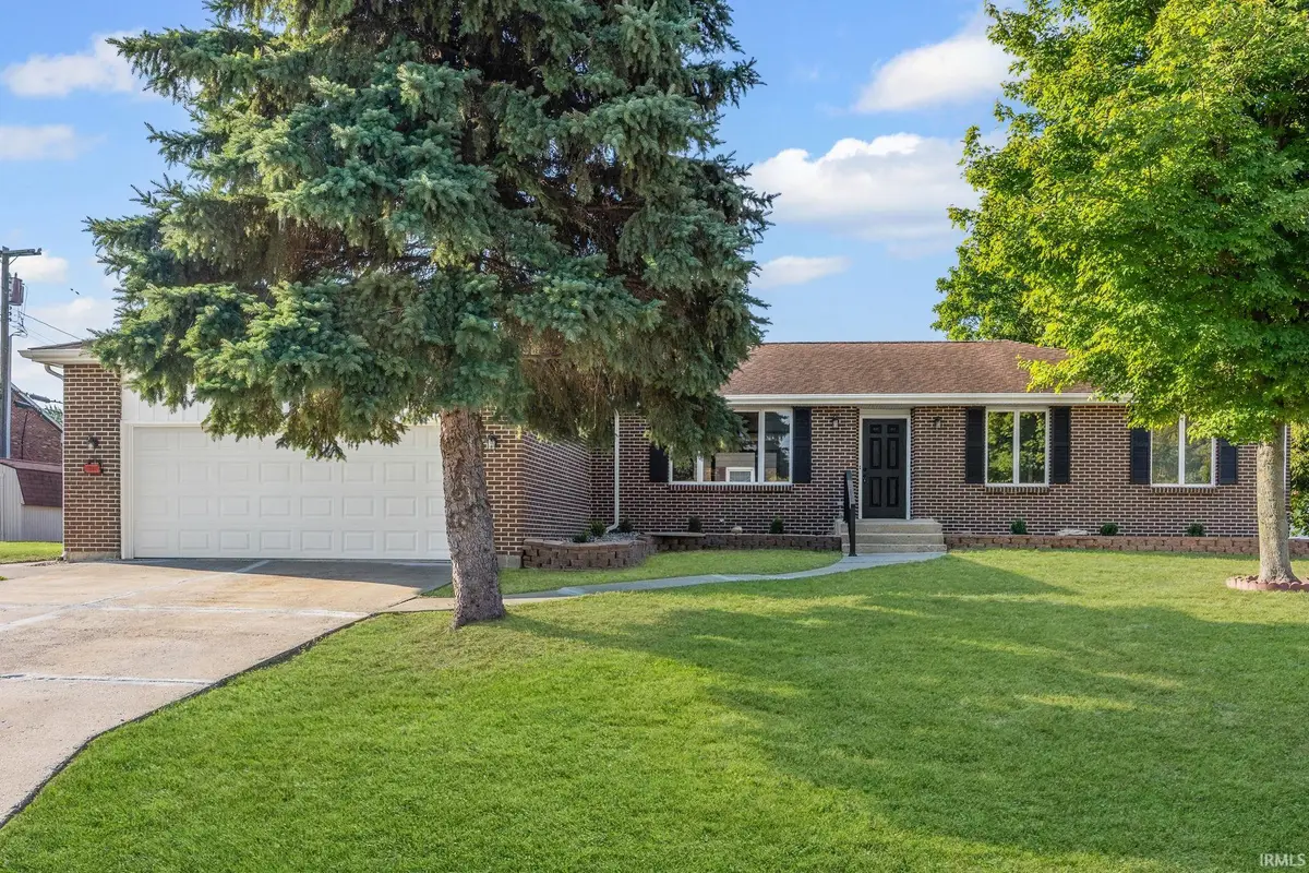 21 W Bruel Street, Remington, IN 47977 - Image #1